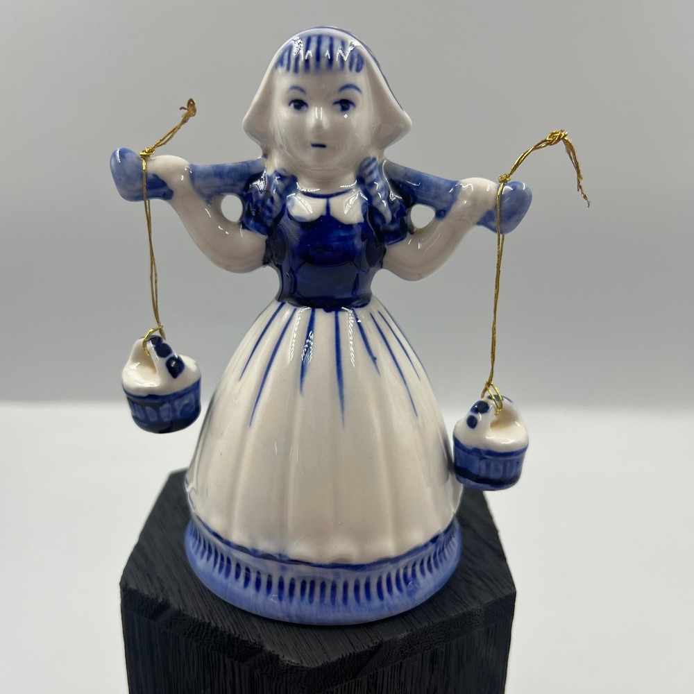 Vintage Delft Blue Porcelain Hand Painted Milk Maid Dutch Girl Figurine 4.5"